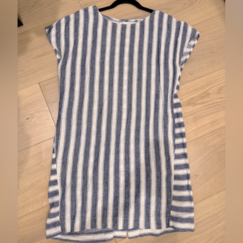 Madewell Women Striped Play Button Back Dress Linen blend Size M Like New!